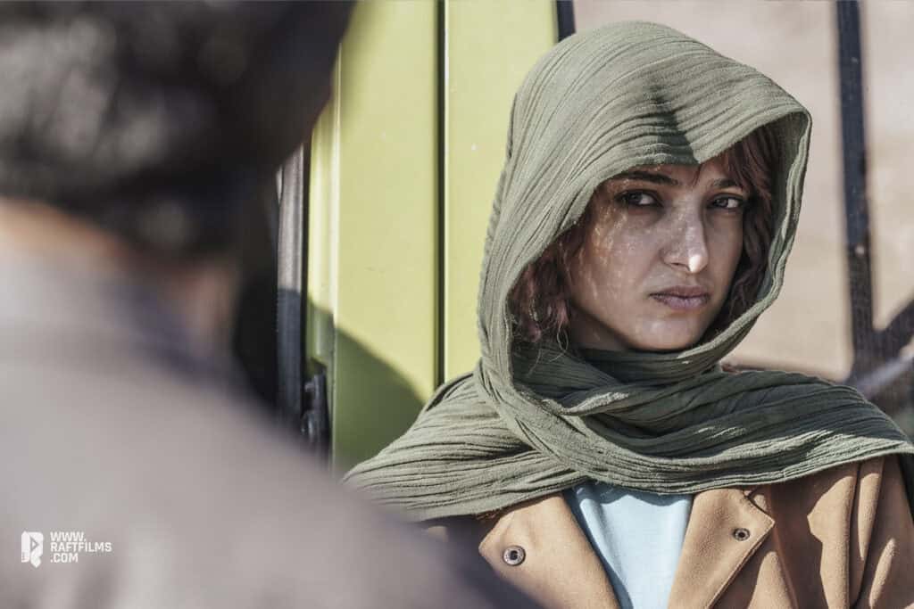 Actress Neda Jebraeili in a scene from Cause of Death: Unknown (2025), directed by Ali Zarnegar — an Iranian social drama streaming on Filmnet.